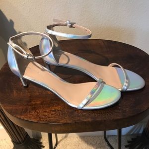 STUART WEITZMAN NUNAKED IRIDESCENT LEATHER PUMPS